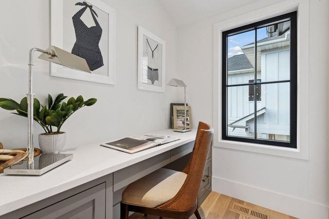 254 Lake Street, Excelsior, MN 55331