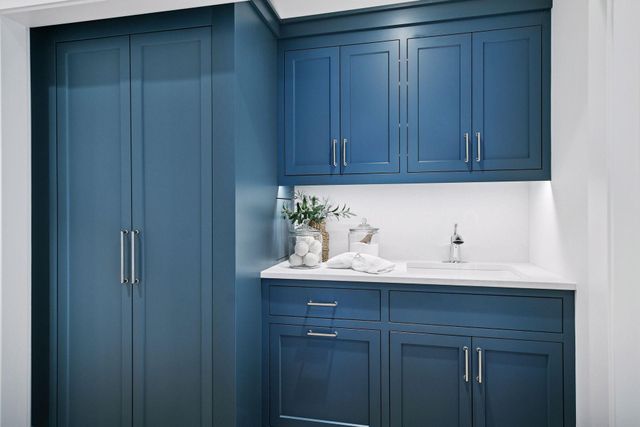 254 Lake Street, Excelsior, MN 55331