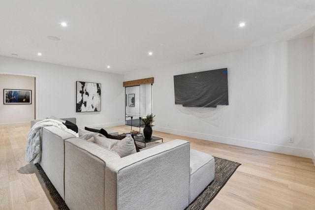 254 Lake Street, Excelsior, MN 55331