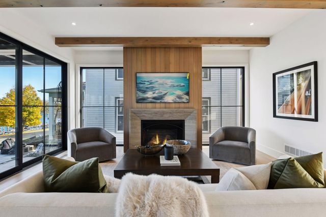 254 Lake Street, Excelsior, MN 55331