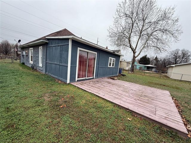 406 S Pine Street, Guthrie, OK 73044