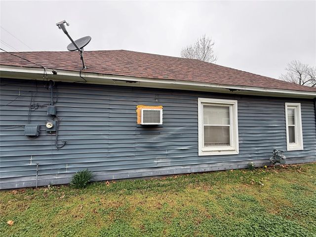 406 S Pine Street, Guthrie, OK 73044