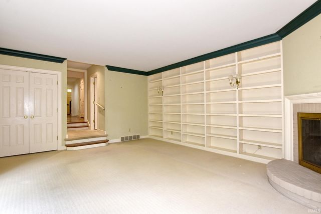 4007 Fairfax Road, Evansville, IN 47710