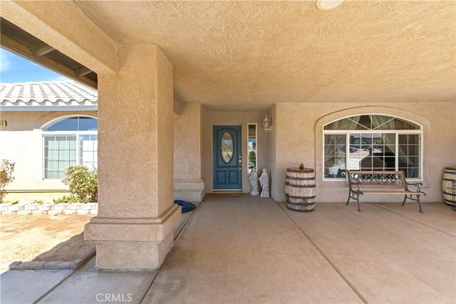 7330 Smoke Tree, Phelan, CA 92371