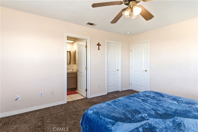 7330 Smoke Tree, Phelan, CA 92371