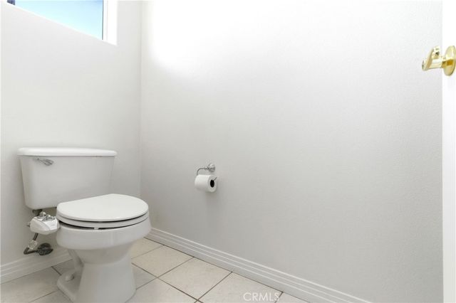 7330 Smoke Tree, Phelan, CA 92371