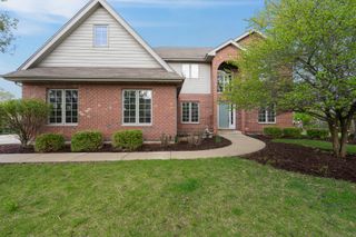 22715 Maddeline Lane, Frankfort, IL 60423