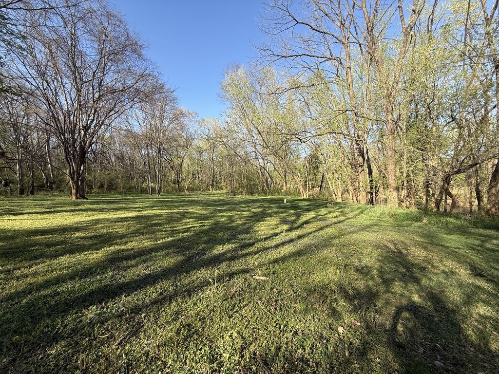 1507 Franklin St, Clarksville, TN 37040