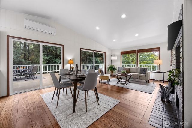 14848 NE 173rd Street, Woodinville, WA 98072