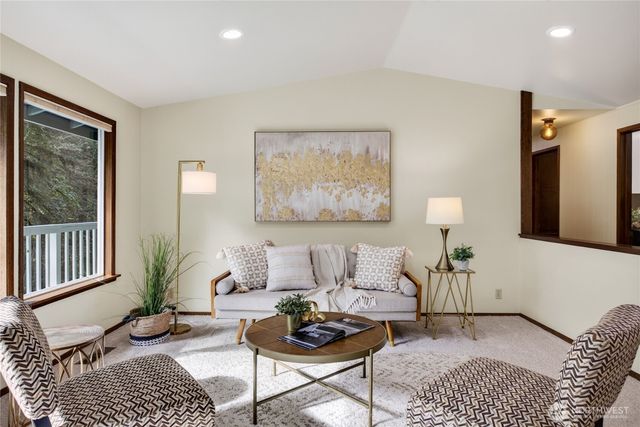 14848 NE 173rd Street, Woodinville, WA 98072