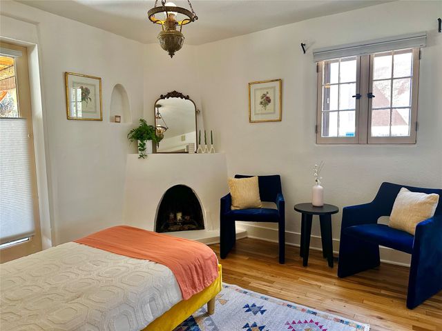 1626 Paseo de Peralta, Santa Fe, NM 87501