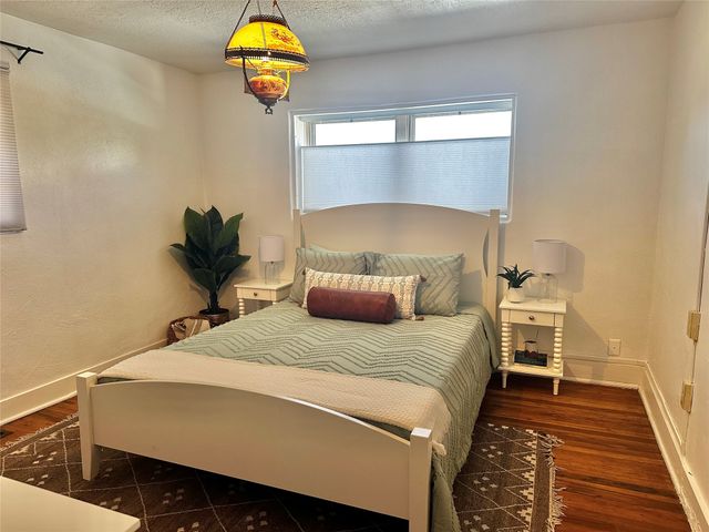 1626 Paseo de Peralta, Santa Fe, NM 87501