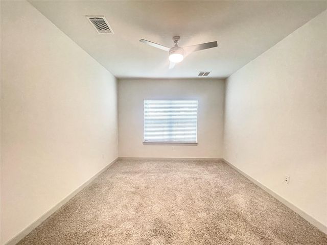 1917 Daleside LN, Austin, TX 78754