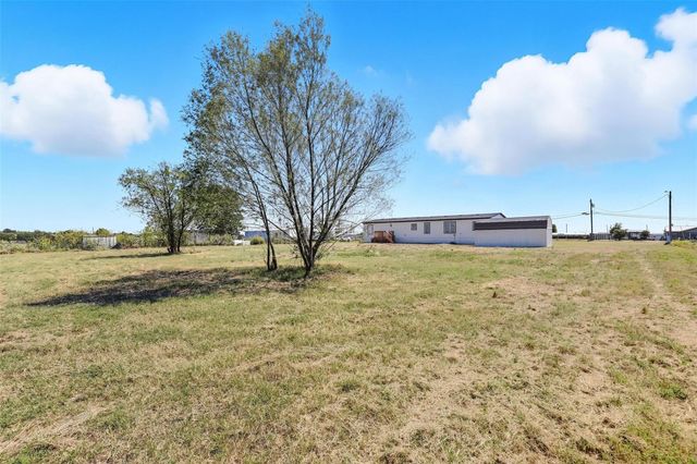 3316 Elderberry Lane, Joshua, TX 76058