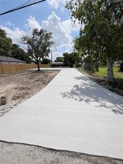 2606 Mccain Dr, Corpus Christi, TX 78410