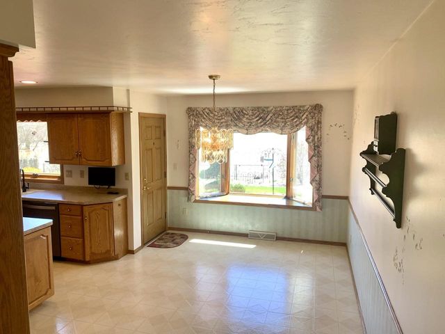 3128 CONCORDIA LANE, Green Bay, WI 54311