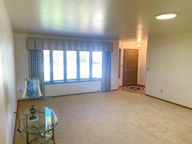 3128 CONCORDIA LANE, Green Bay, WI 54311