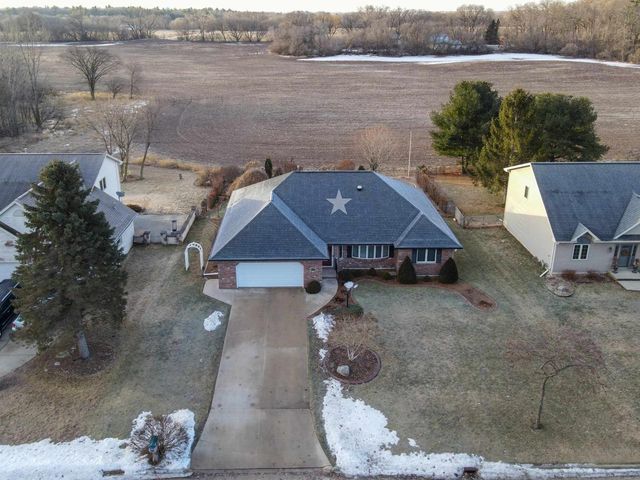 3128 CONCORDIA LANE, Green Bay, WI 54311