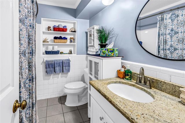 10020 PANAMA COURT, Seminole, FL 33776