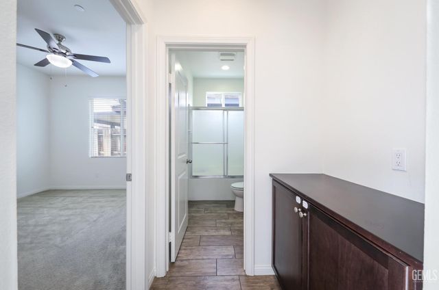 5017 Clear Crystal Drive, Bakersfield, CA 93313