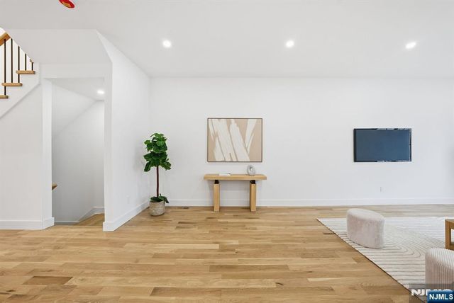 3 Cedar Court, Demarest, NJ 07627