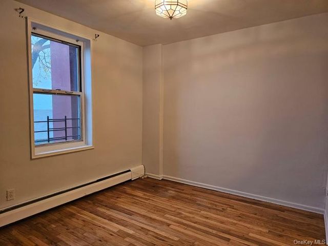 151-05 Cross Island Parkway 3E, Whitestone, NY 11357