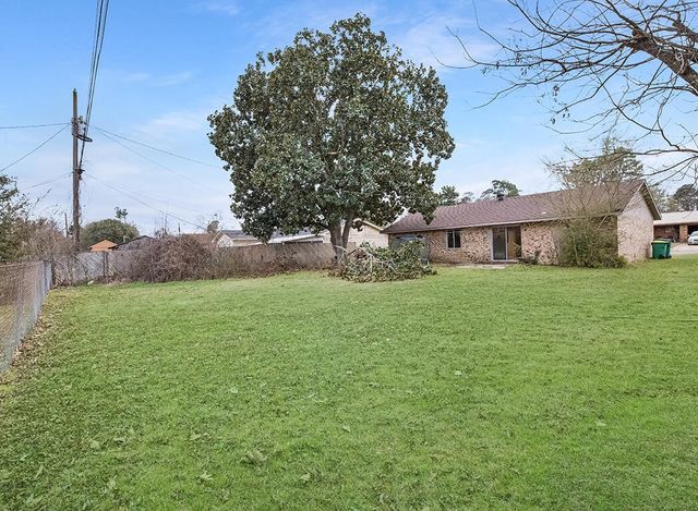 2003 Ashley, Texarkana, TX 75501