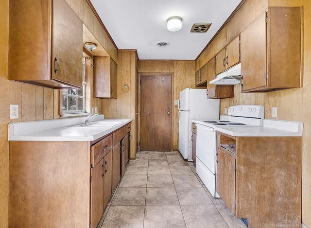 2003 Ashley, Texarkana, TX 75501