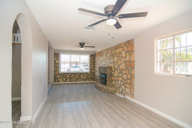 1933 E Granito Vista, Tucson, AZ 85713