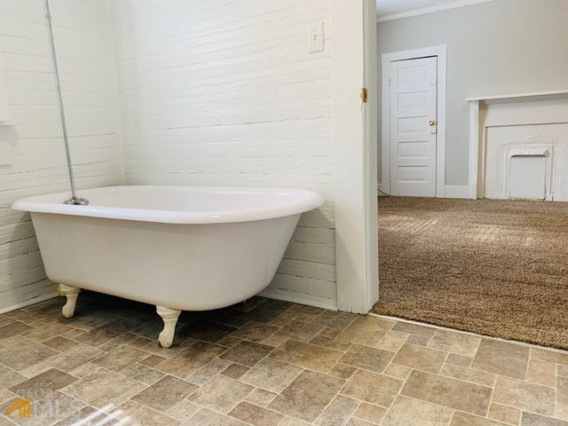 513 Harwell Avenue, Lagrange, GA 30240