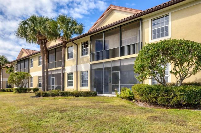 8411 MIRAMAR WAY 202, Lakewood Ranch, FL 34202