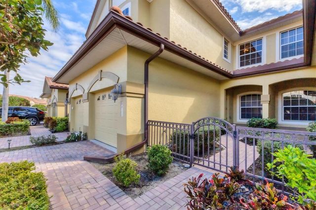 8411 MIRAMAR WAY 202, Lakewood Ranch, FL 34202