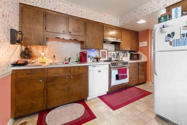 707 E Maryland, Sherwood, AR 72120