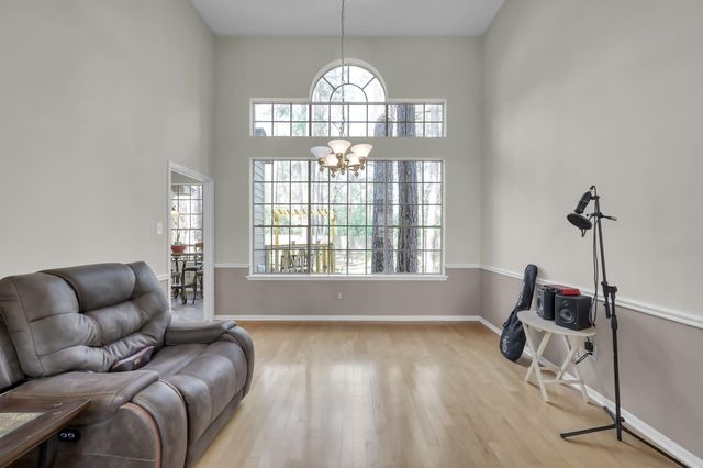 205 Purple Slate Place, The Woodlands, TX 77381