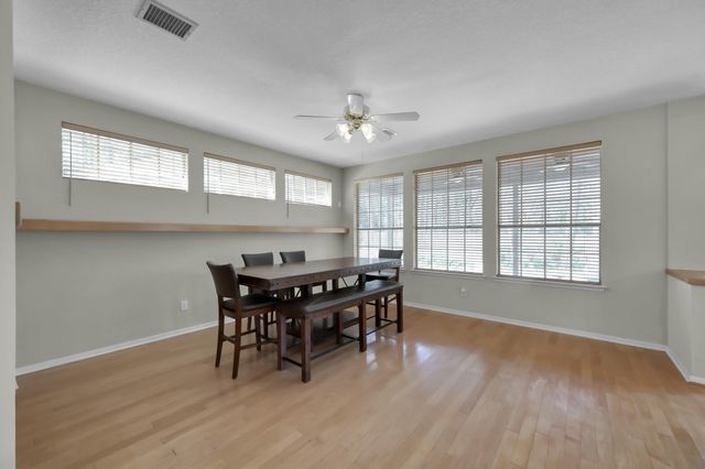 205 Purple Slate Place, The Woodlands, TX 77381