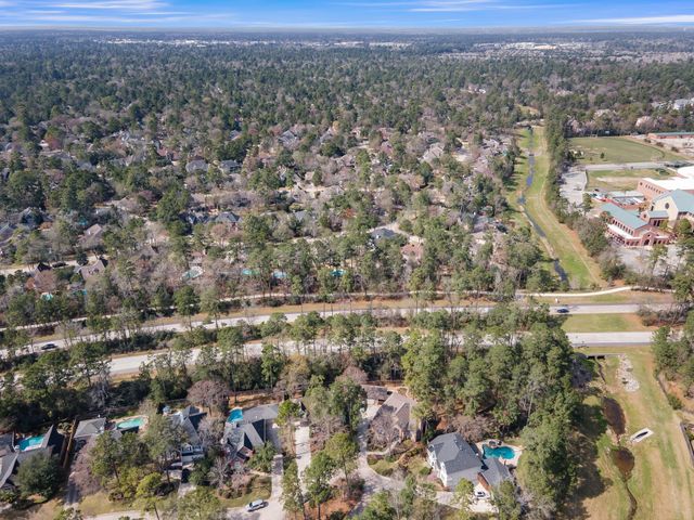 205 Purple Slate Place, The Woodlands, TX 77381