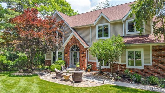 18148 Country Trails Court, Wildwood, MO 63038