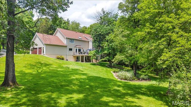 18148 Country Trails Court, Wildwood, MO 63038