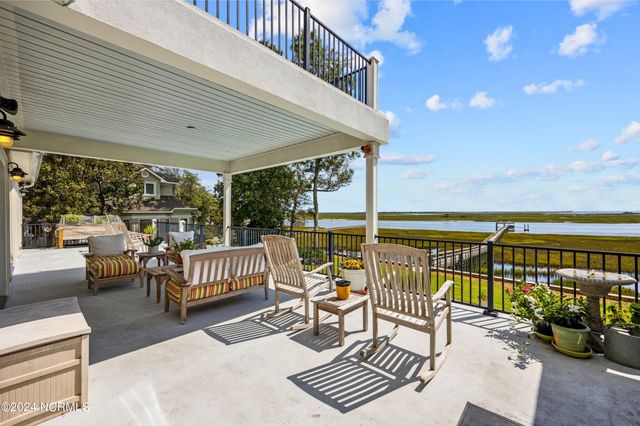 1324 Harbour Watch SW, Calabash, NC 28467