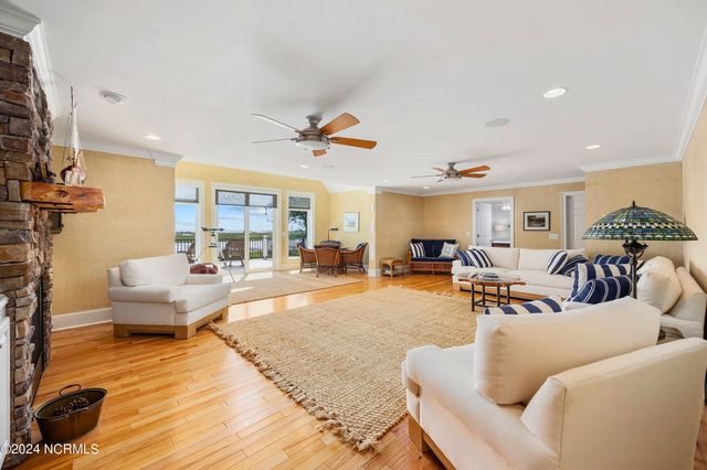 1324 Harbour Watch SW, Calabash, NC 28467