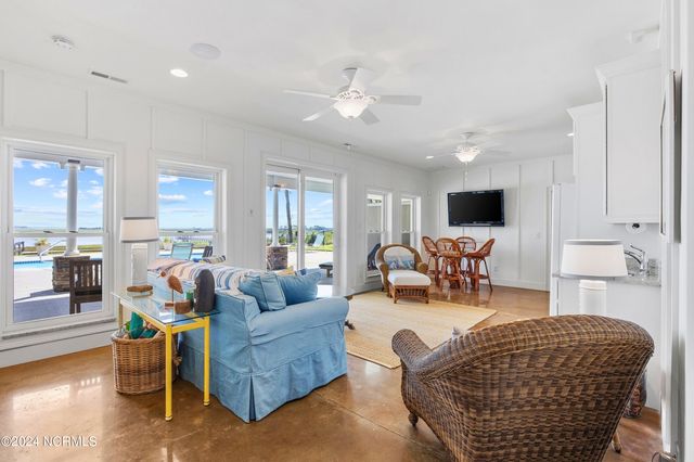 1324 Harbour Watch SW, Calabash, NC 28467