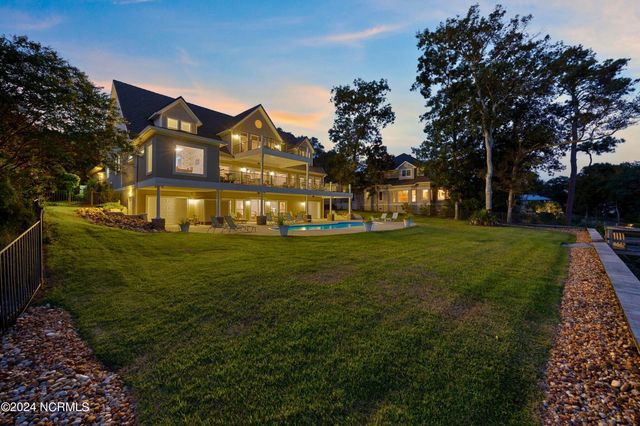 1324 Harbour Watch SW, Calabash, NC 28467