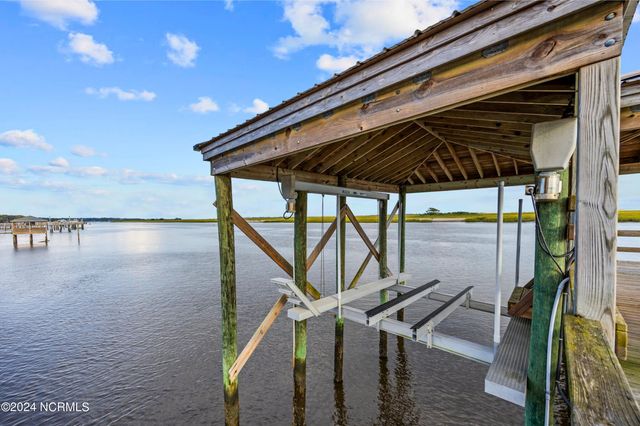 1324 Harbour Watch SW, Calabash, NC 28467