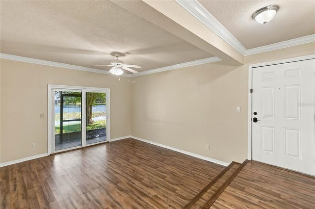 185 N PEARL LAKE CAUSEWAY 110, Altamonte Springs, FL 32714