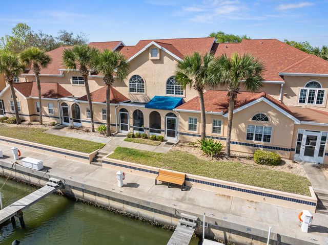 37 Captains Walk 37, Palm Coast, FL 32137