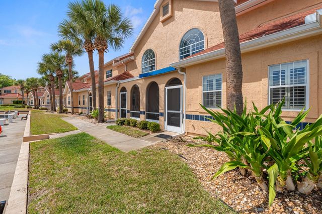 37 Captains Walk 37, Palm Coast, FL 32137