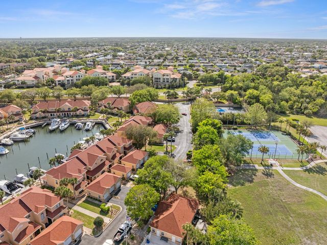 37 Captains Walk 37, Palm Coast, FL 32137