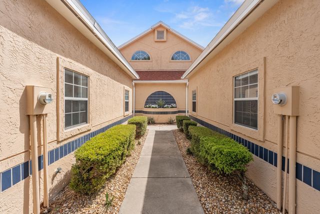 37 Captains Walk 37, Palm Coast, FL 32137