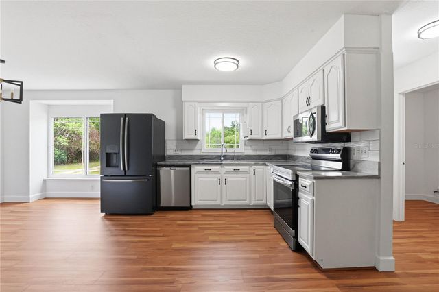 403 WENDEL AVENUE, Lithia, FL 33547