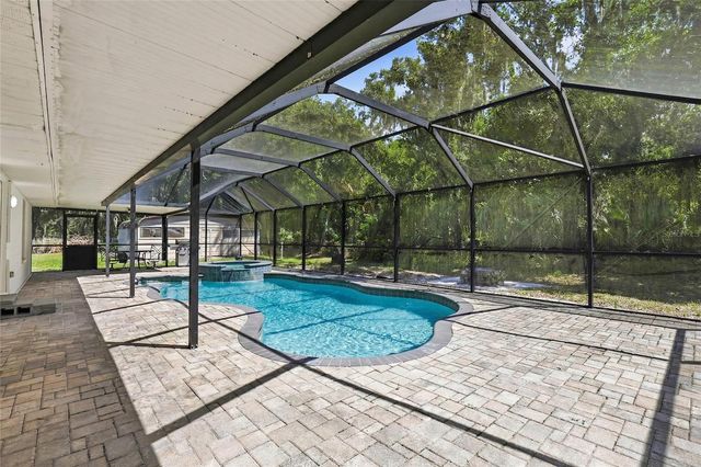 403 WENDEL AVENUE, Lithia, FL 33547
